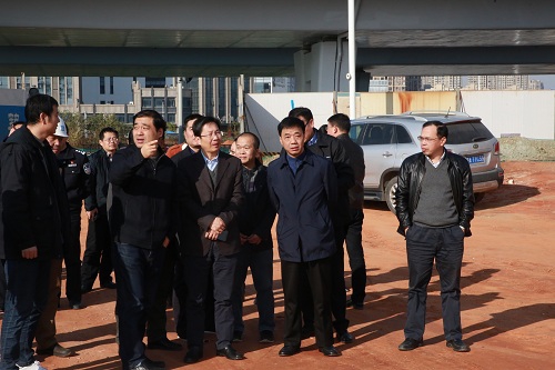 副市長宋鈾一行調(diào)研我司昌南大道、洪都大道快速路改造項目